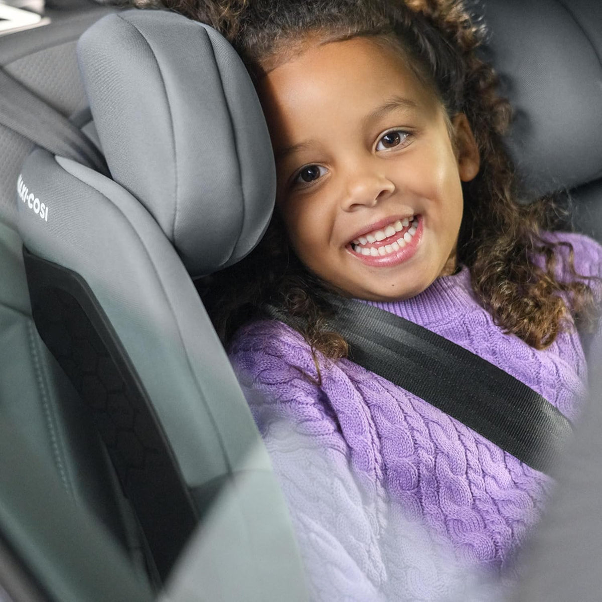 Maxi-Cosi Titan S i-Size, Mitwachsender Kindersitz, 15Monate–12Jahre (76–150cm), ISOFIX Kindersitz Auto, 5 Sitzpositionen, 13 Kopfstützenstufen, G-CELL-Schutz, 5-Punkt-Sicherheitsgurt, Tonal Black
