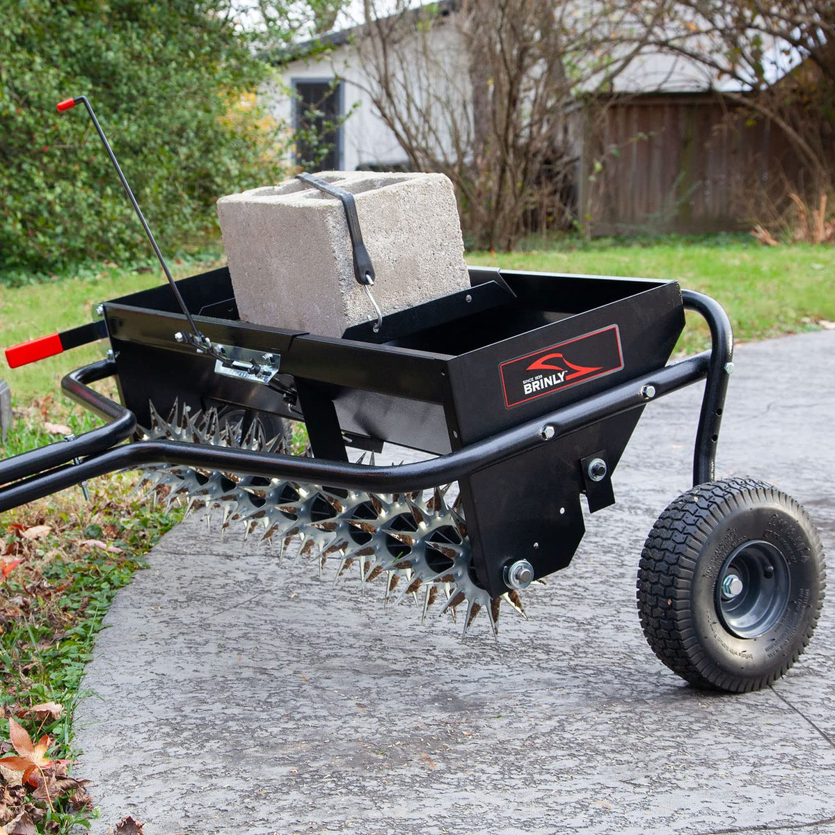 Brinly AS2 40BH P Kombination Aerifizierer Streuwagen