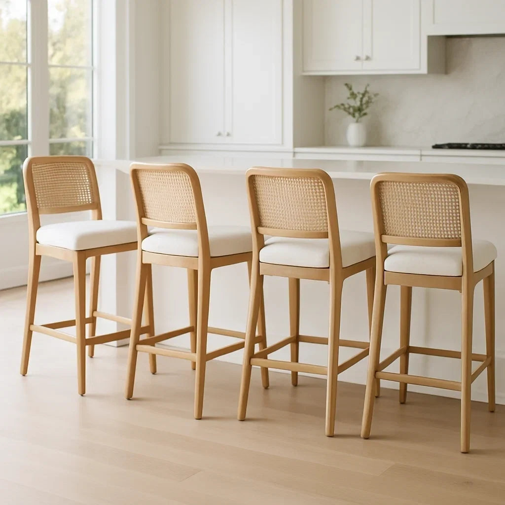 Tabourets de bar ensemble de 4 pièces en bois de hêtre et rotin avec coussin blanc