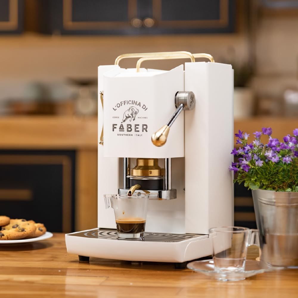 Faber PRO Total Deluxe Kaffeemaschine aus Messing, 44 mm Ese Papier, 1.3 liters, (Weiß)