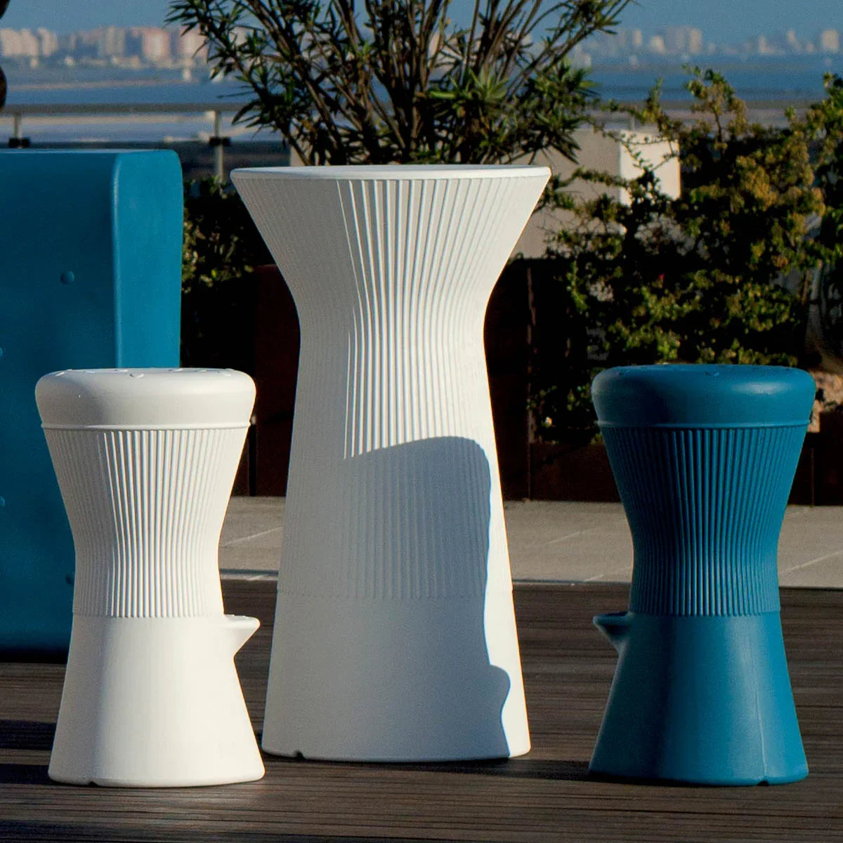 Mesa alta de cóctel Capri 110