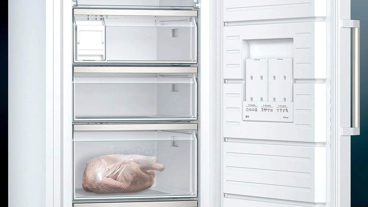 Siemens GS54NAWCV iQ500 Gefrierschrank, 176 x 70 cm, 327 L, noFrost nie wieder abtauen, bigBox Platz für großes Gefriergut, varioZone flexible Glas-und Schubladen, Weiß