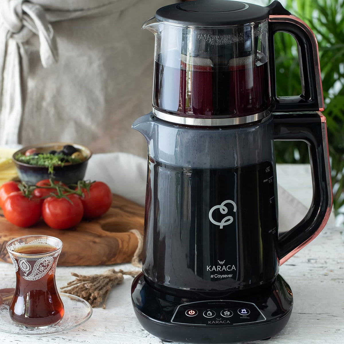 Karaca Çaysever Sprechende Teekanne und Wasserkocher 1700W, Rosegold, BPA-frei, 1,5L Wassertank, 0,8L Teekanne, Automatische Warmhaltefunktion, Geeignet für Babynahrung