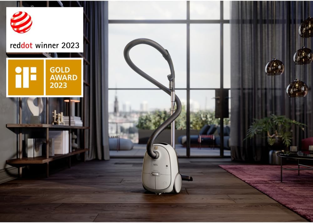 AEG CLEAN 6000 AB61C2DB Staubsauger mit Beutel / hohe Saugleistung / inkl. Polsterdüse / 50 % Recyclingkunststoff / ideal für Haustierbesitzer / Reinigen von Polstern / 12 m Kabel / 750 W / Blau