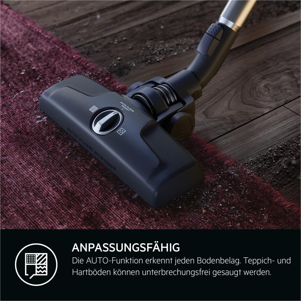 AEG CLEAN 6000 AB61C2DB Staubsauger mit Beutel / hohe Saugleistung / inkl. Polsterdüse / 50 % Recyclingkunststoff / ideal für Haustierbesitzer / Reinigen von Polstern / 12 m Kabel / 750 W / Blau