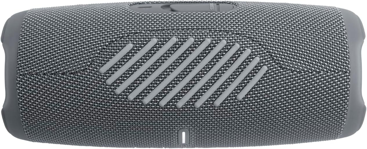JBL Charge 5 Bluetooth-Lautsprecher in Schwarz – Wasserfeste, portable Boombox mit integrierter Powerbank – Eine Akku-Ladung für bis zu 20 Stunden kabellosen Musikgenuss
