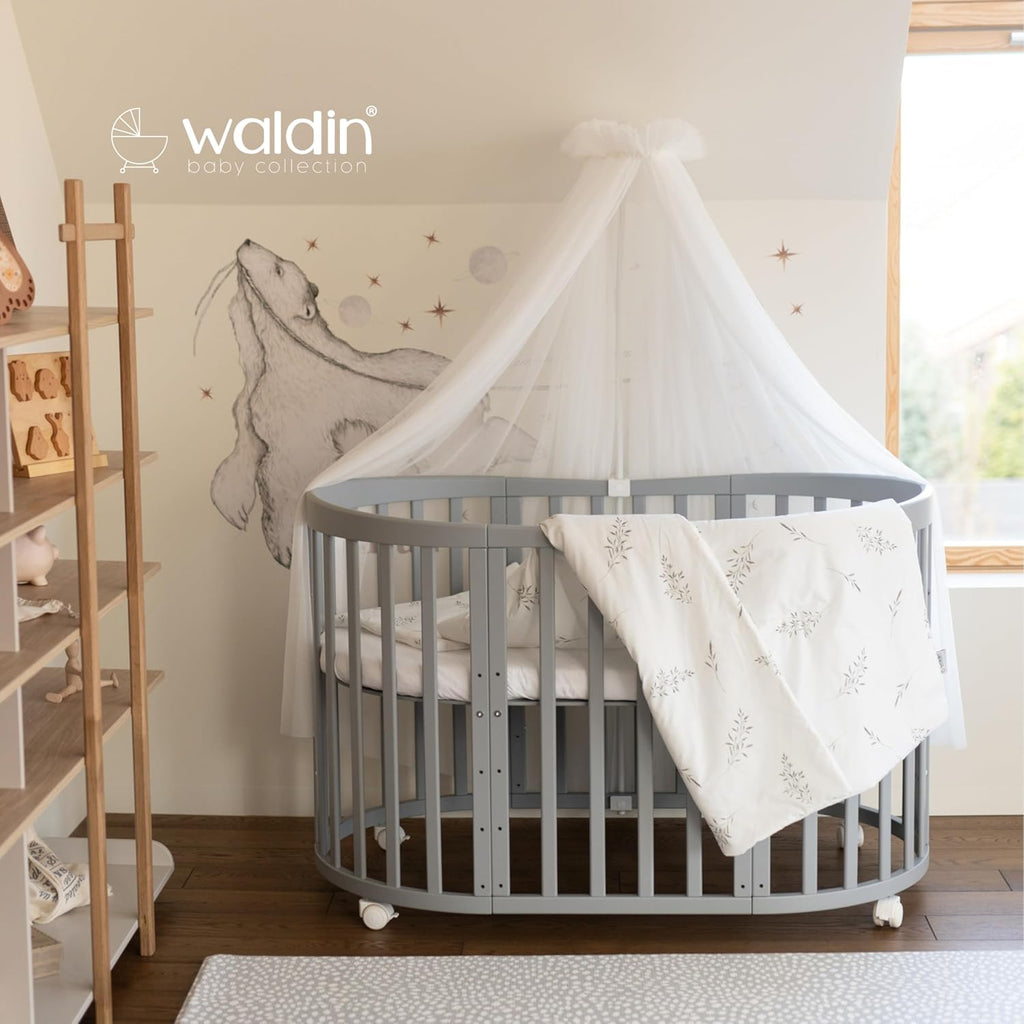 Waldin Oval Baby-Bett Mitwachsend Komplett Set 7in1, Gitterbett, Kinderbett mit Matratze, Wickelkommode, Beistellbett, Holz Weiß