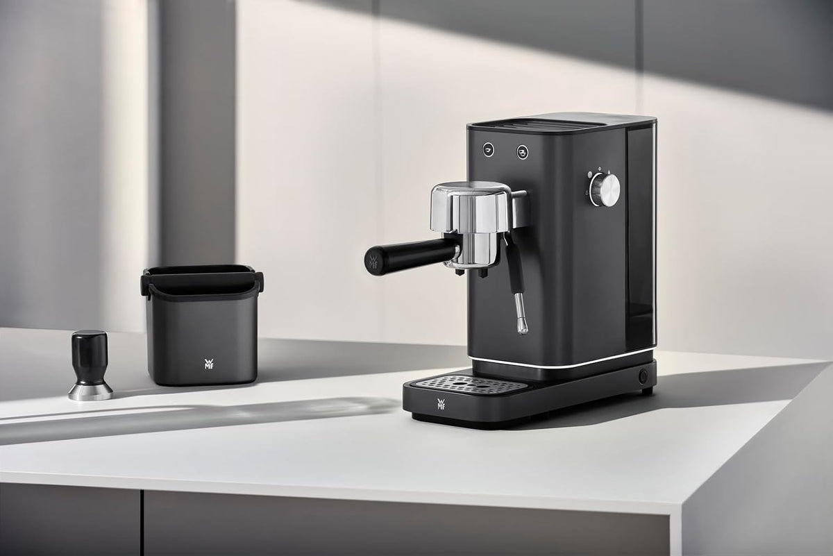 WMF Lumero Espressomaschine Siebträger 1400 Watt, Siebträgermaschine, 3 Einsätze, für 1-2 Tassen Espresso, auch für Pads, 15 bar, Tassenabstellfläche, Milchaufschäumdüse, grau