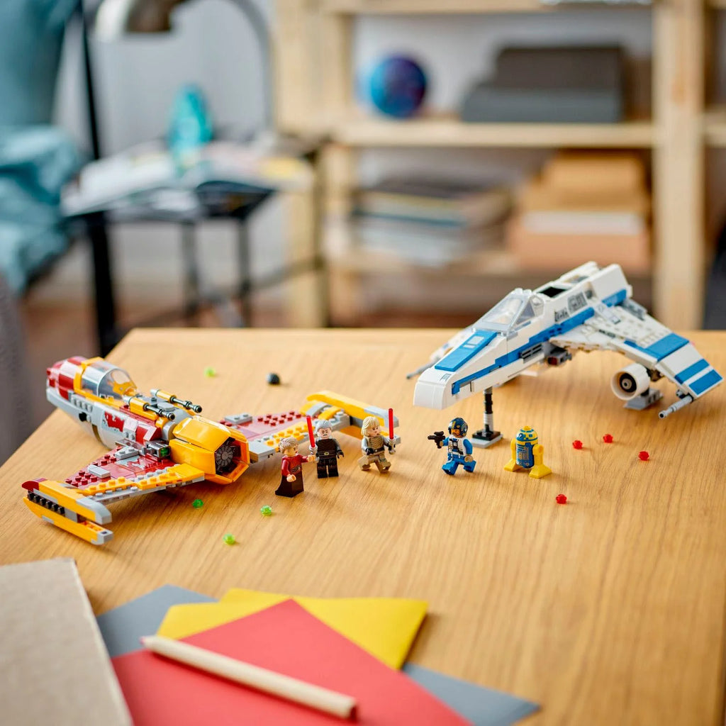 LEGO Star Wars: Ahsoka New Republic E-Wing vs. Starfighter de Shin Hati 75364