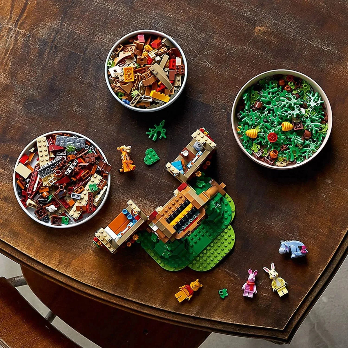 LEGO Ideas Disney Winnie the Pooh 21326 – Set de Construcción con Minifiguras de Piglet, Ígor y Winnie the Pooh