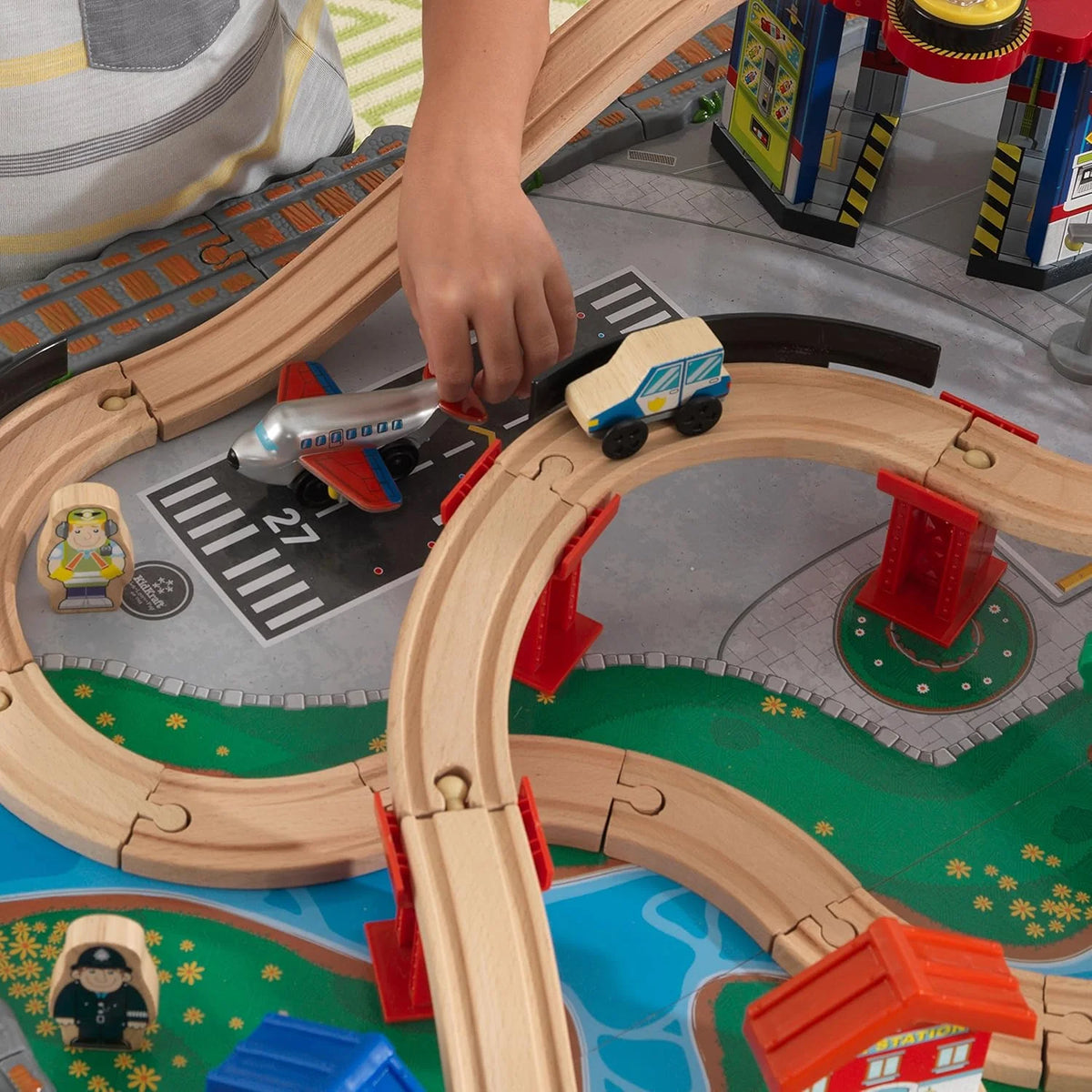 KidKraft Waterfall Mountain Wooden Train and Table Set with Storage Boxes, Railway Circuit with Cars, Helicopter and Plane Toy Children 3+ Years (17850)